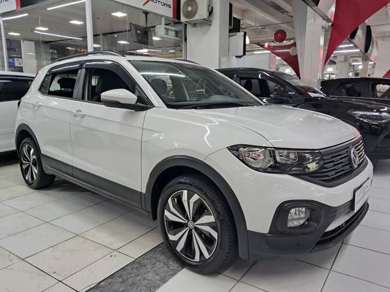 VOLKSWAGEN T-CROSS 1.0 200 TSI TOTAL FLEX AUTOMÁTICO VOLKSWAGEN T-CROSS 1.0 200 TSI TOTAL FLEX AUTOMÁTICO